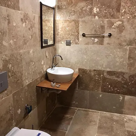 Hydros Cave 3* Uchisar