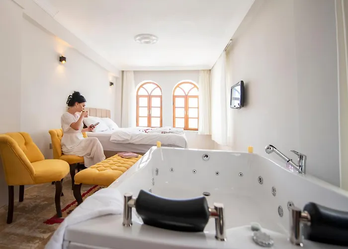 Hydros Cave 3* Üçhisar