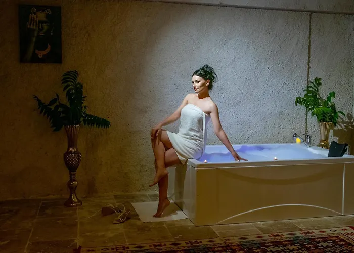 Hotel Hydros Cave 3*