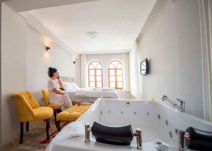 Hydros Cave Hotel Üçhisar